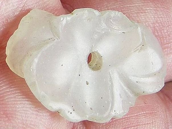 Flower  8 – (2001) Glass